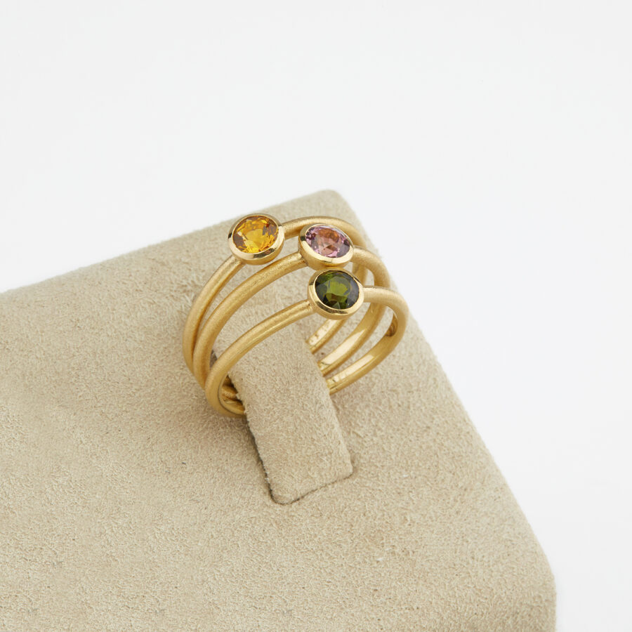Δαχτυλίδι μονόπετρο Designers.one Jewelry, κίτρινος χρυσός Κ18 με ροζ τουρμαλίνη